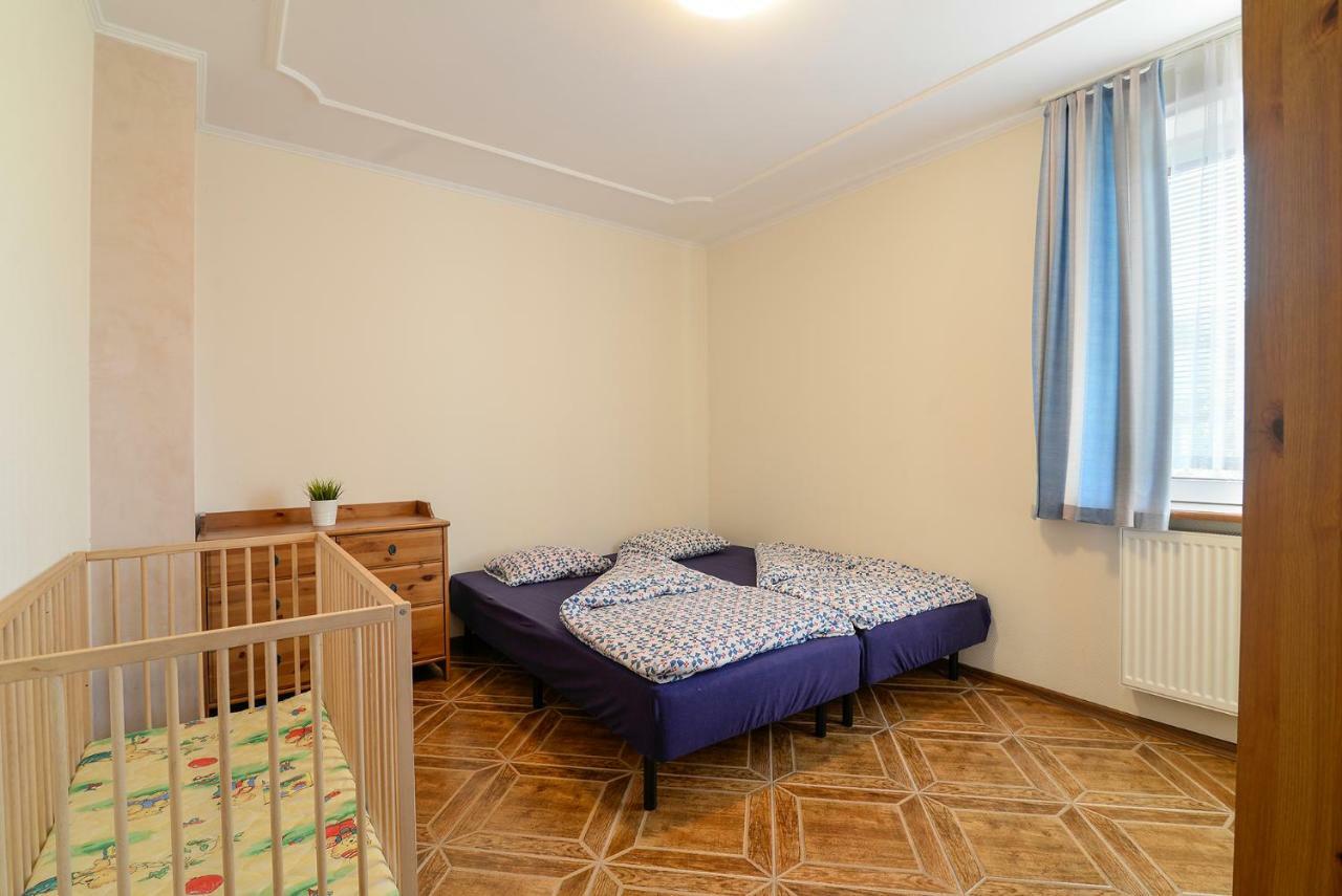 Pionow Rodzinne Apartamenty Urocza 10 Krynica Morska Buitenkant foto